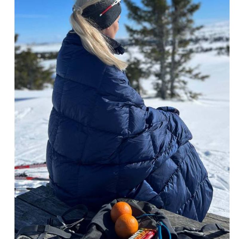 Tracker Dunpledd med firmalogo